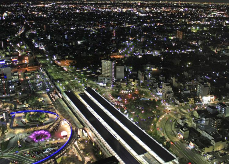 光り輝く岐阜駅/藤田 昌宏