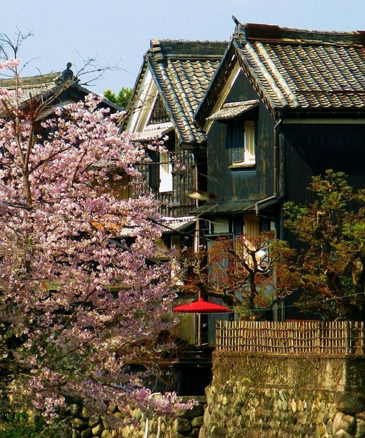 蔵のある風景/久保田 圭