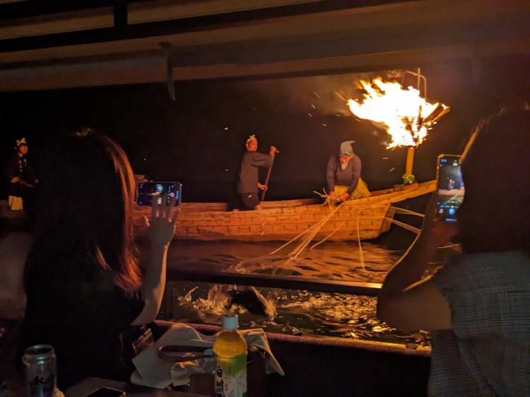 ベストポジションでの鵜飼観覧(イメージ)