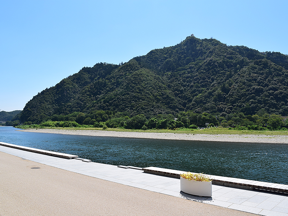 Mt. Kinka